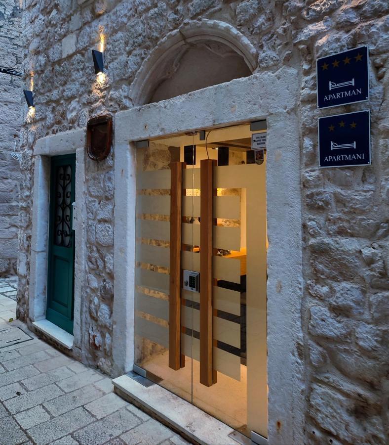 St. Clara Old Town Aparthotel Sibenik Exterior photo